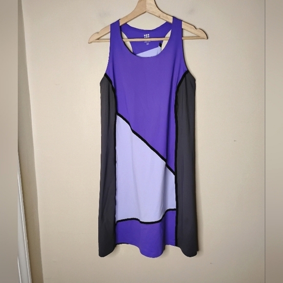 Title Nine Athletic/Travel Tank Dress — Colorblock, Stretch, Back Pocket — M - Picture 2 of 9
